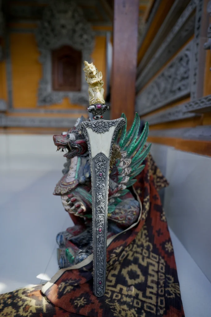 Sarung Keris Kekojongan Tulang